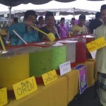 minta-air-150x150 Dukun diiktiraf... Ramai pulak orang minta air dengan aku...